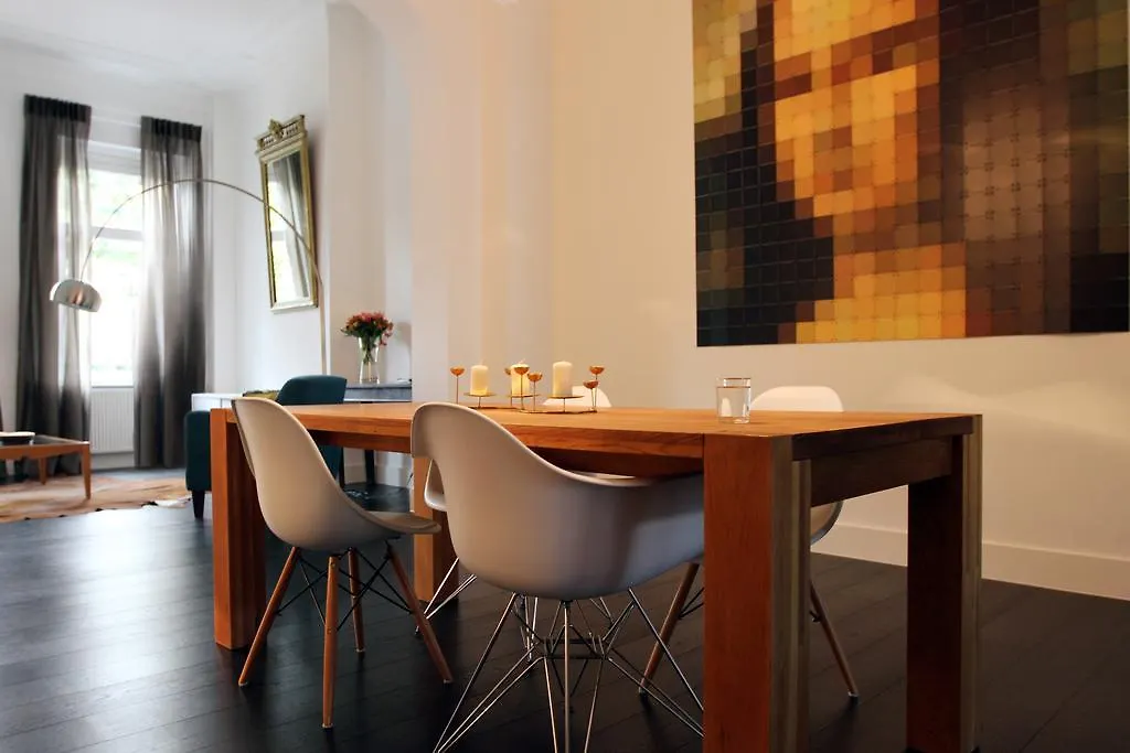Parc Brussels Apartment contacts